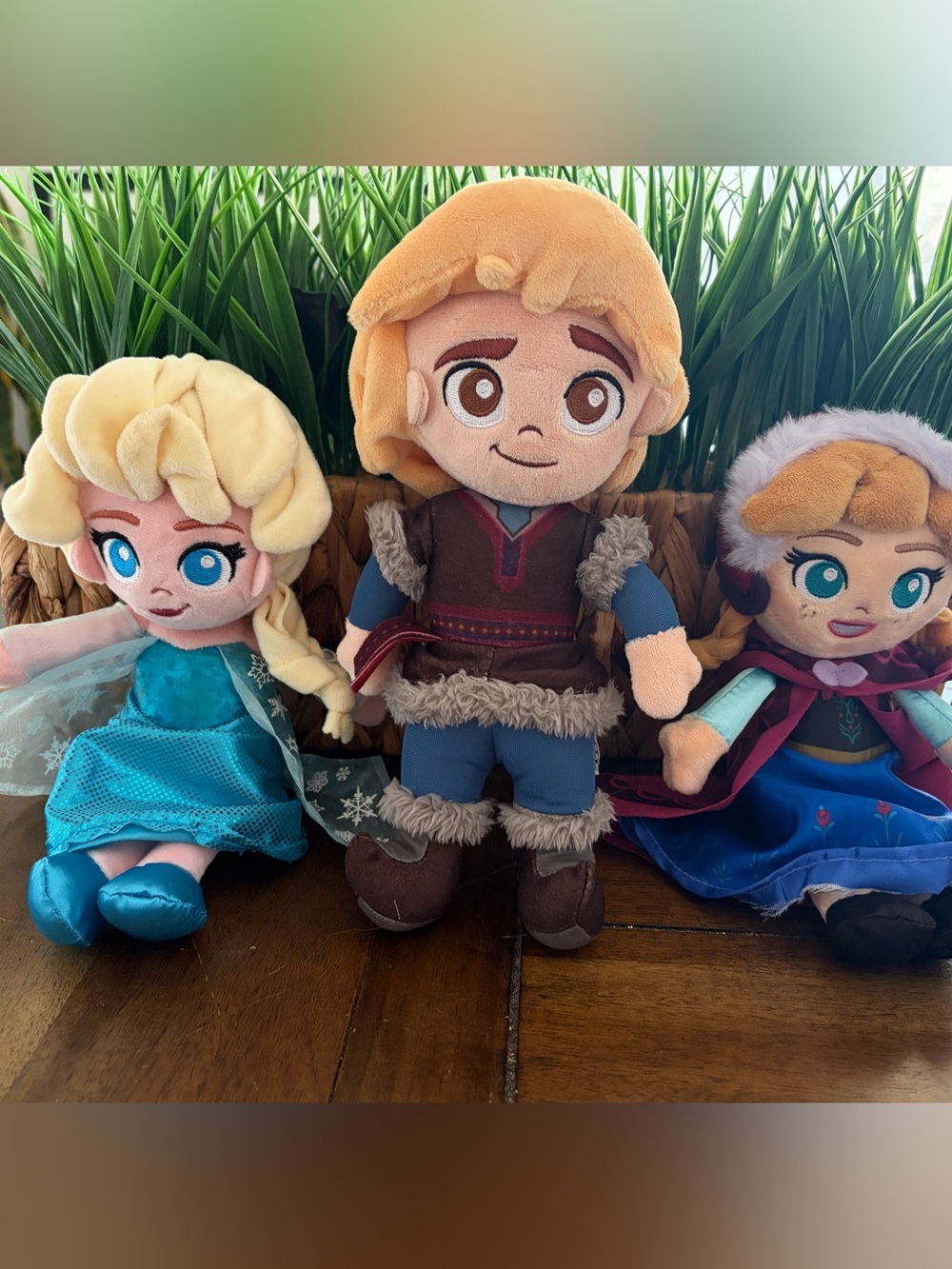Disney Frozen Anna, Elsa, Olaf, Sven & Kristoff 8-Inch Set of 3